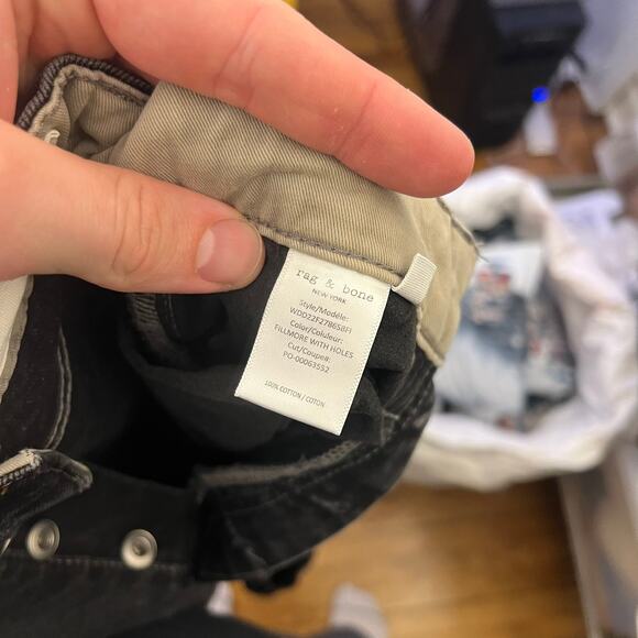 Rag & Bone sz 25 Black Logan Mid-Rise Wide Leg Jeans Black Fillmore With Holes - Picture 2 of 16